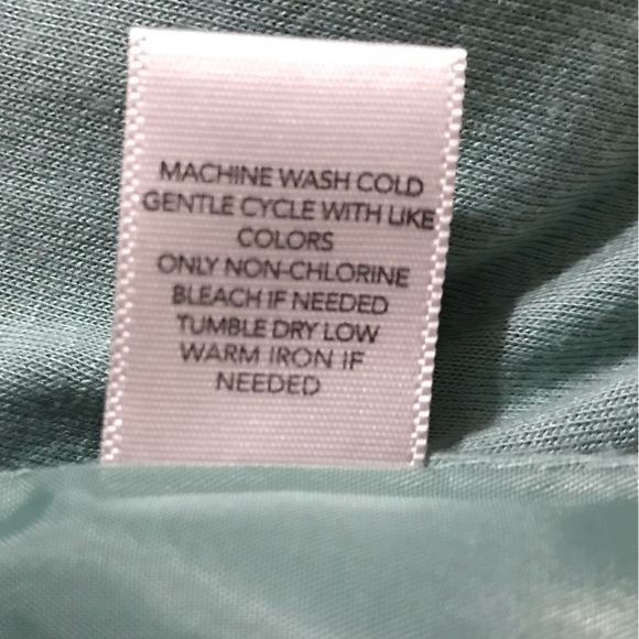 Large Christopher and banks Vest - Picture 13 of 13